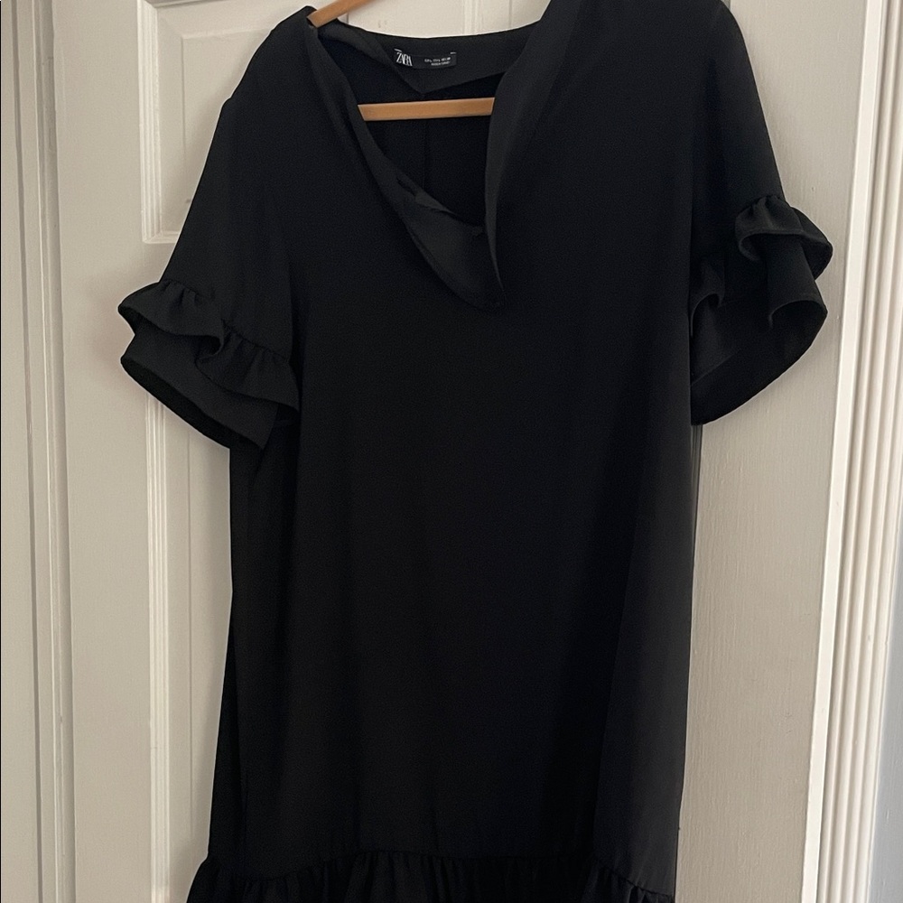 Zara Black Ruffle Sleeve Blouse
